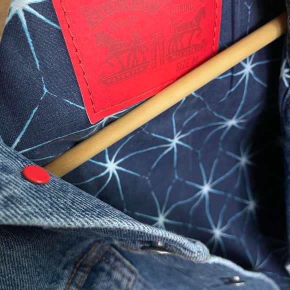 SOLD - Picture 3 of 6